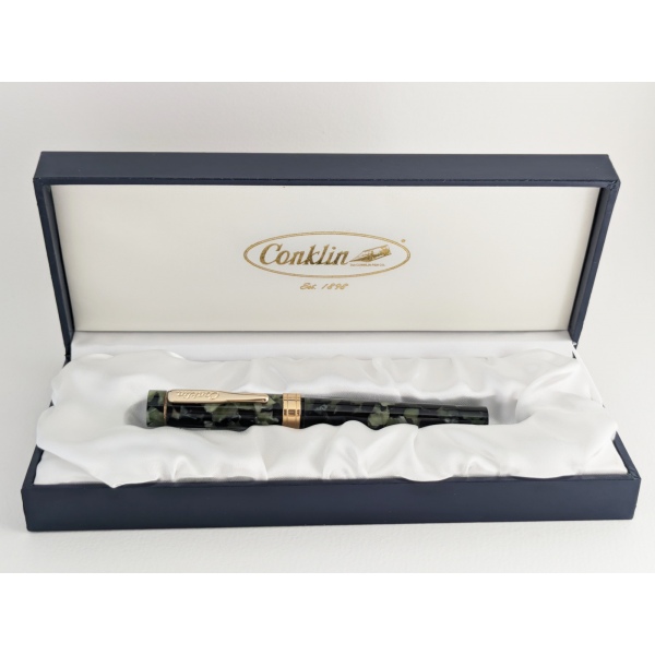 Conklin Endura Green/Black Fountain Pen