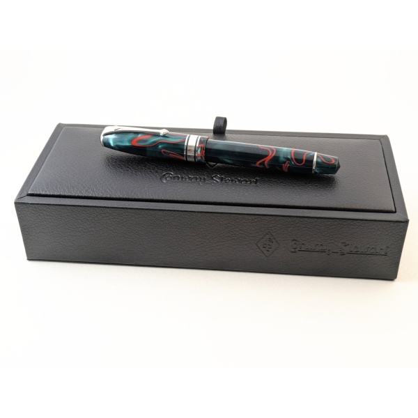 Conway Stewart 100 Red Swirl